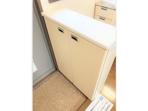 玄関回り