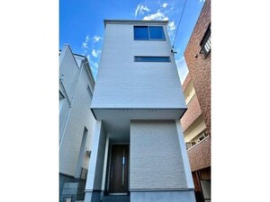 本郷貸家　2号棟外観写真