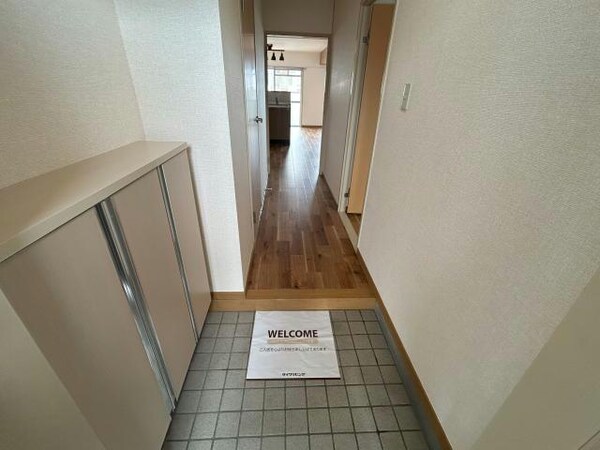 玄関回り