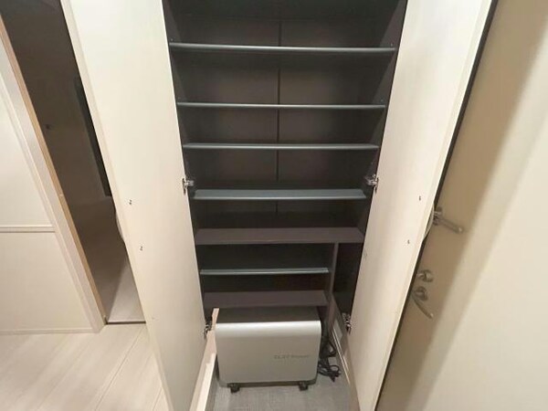 玄関回り