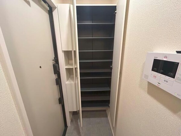 玄関回り