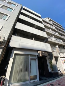 エルミ蔵前の外観写真