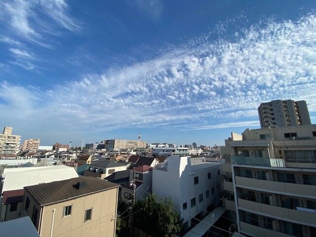 物件内観写真2　(別の階の参考写真)