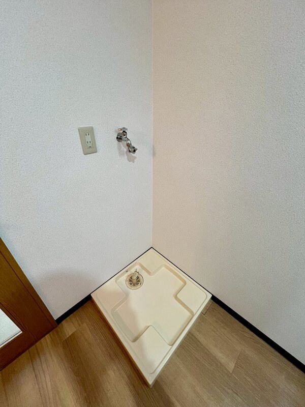 物件内観写真13　(別の階の参考写真)