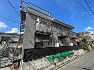 ハイフィールド外観写真