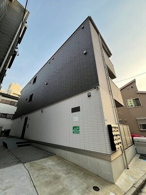 ウィステリア東日暮里II外観写真