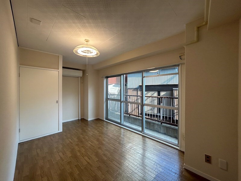 物件内観写真6　(※掲載写真は過去のものです。現況と異なる場合がございます。)