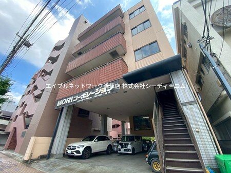 中島ビル外観写真