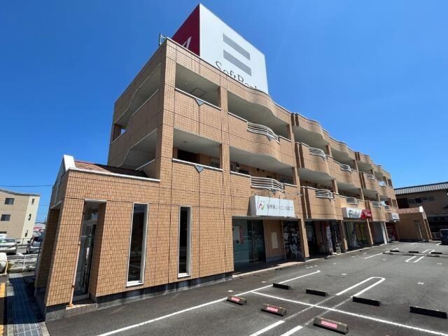 物件外観写真1　(外観写真（昼）)