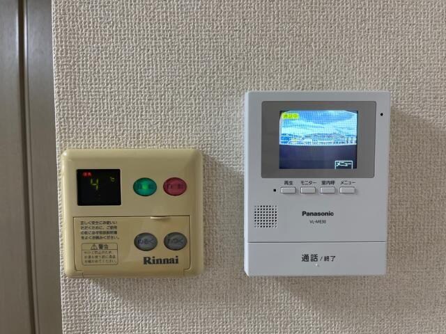 物件内観写真9　(カメラ付きインターホン（イメージ）)