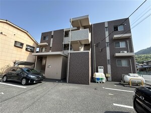 ヴィガラスコート外観写真