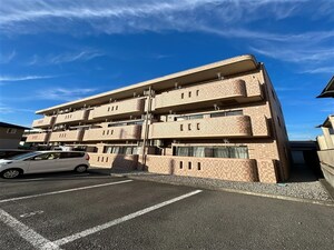ヴィクトリーI外観写真
