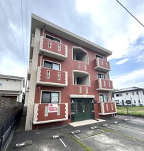 メゾンレフィナードの外観写真