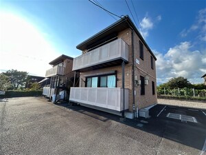 ハイツ見晴平外観写真