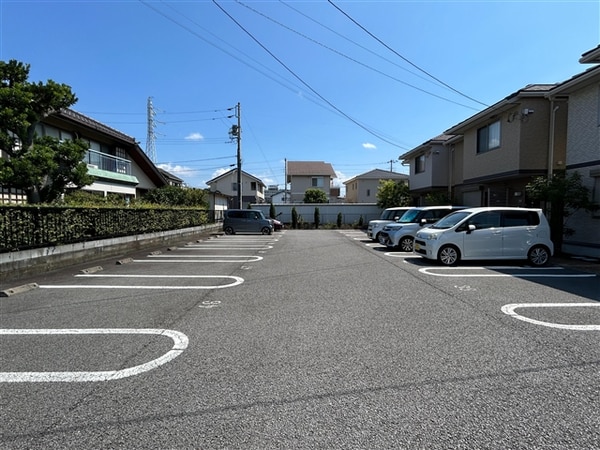 駐車場・駐輪場