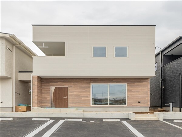 駐車場・駐輪場