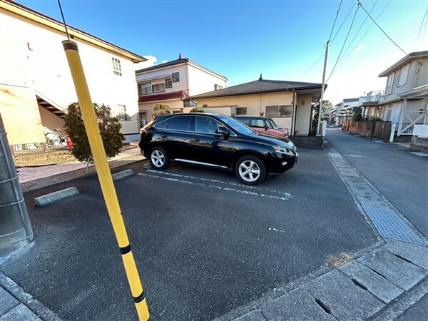 駐車場・駐輪場