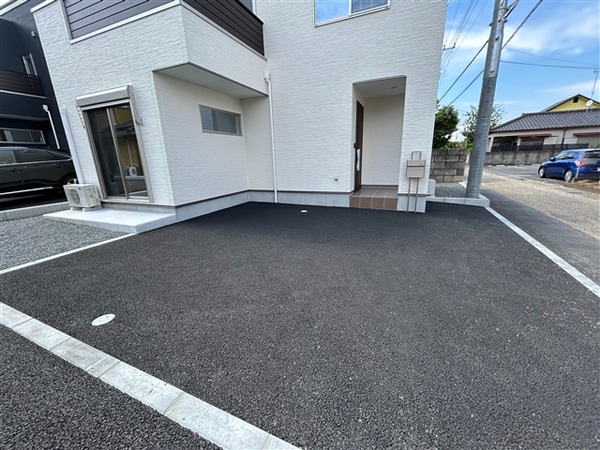 駐車場・駐輪場
