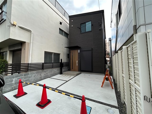 真砂町戸建