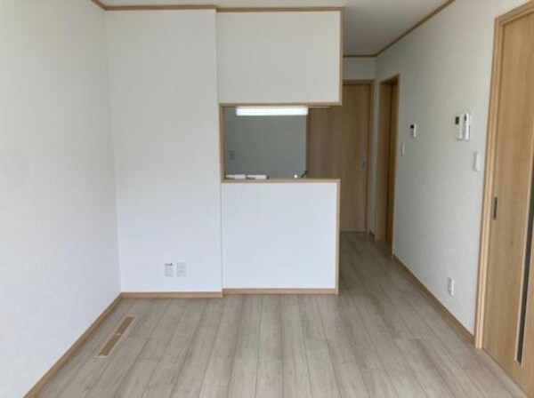 リビングダイニング
