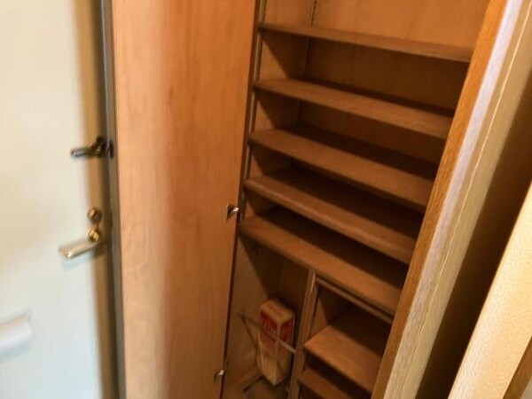 玄関回り