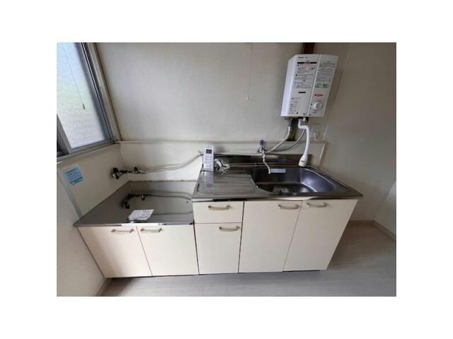 物件内観写真3　(キッチン)