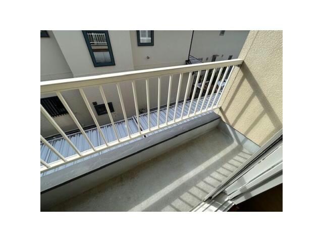 物件内観写真10　(ベランダ)