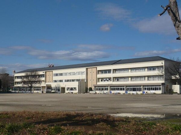 周辺環境(足利市立南小学校まで653ｍ)
