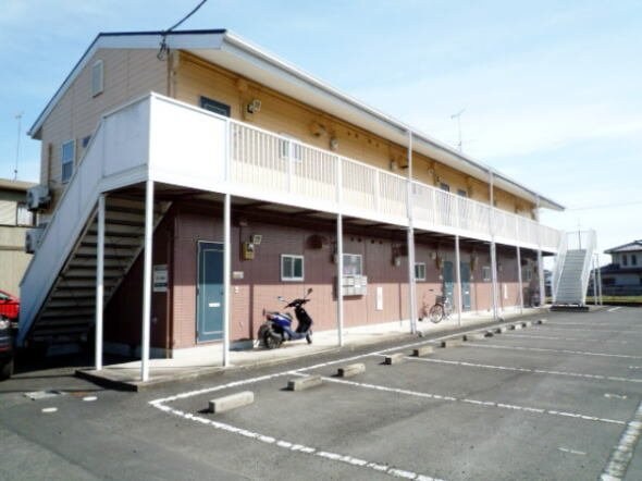 物件外観写真1　(物件の外観です)