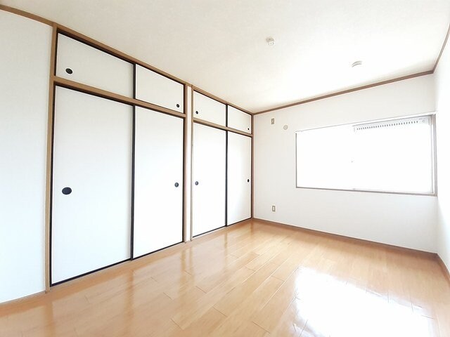 物件内観写真12　(内装も気になるポイント)