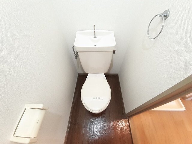 物件内観写真16　(トイレもきれいです)