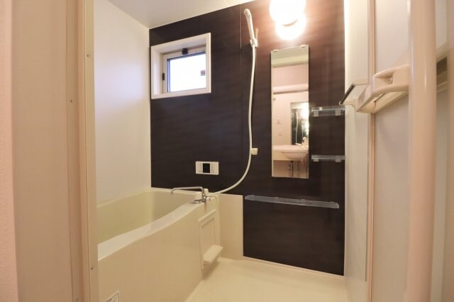 物件内観写真15　(2021年撮影。現況と異なる場合がございます。)