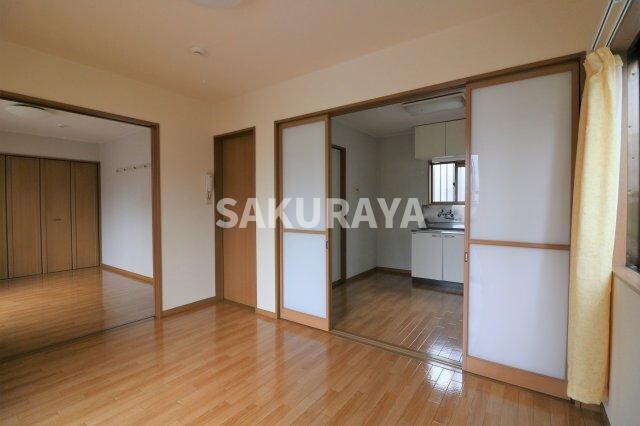 物件内観写真5　(現況と異なる場合があります。)