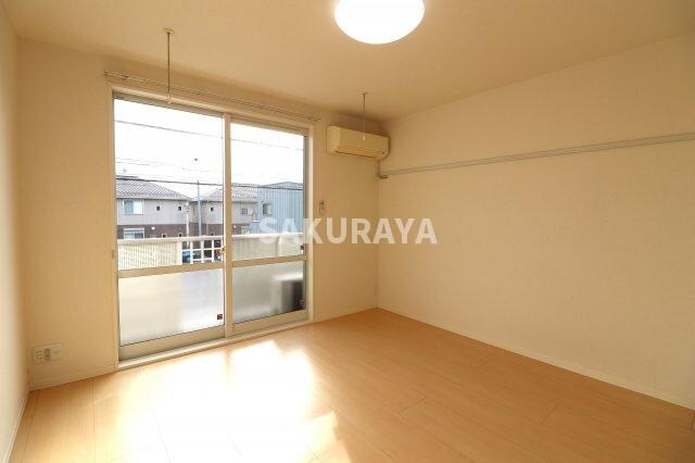 物件内観写真8　(2022年撮影。現況と異なる場合がございます。)