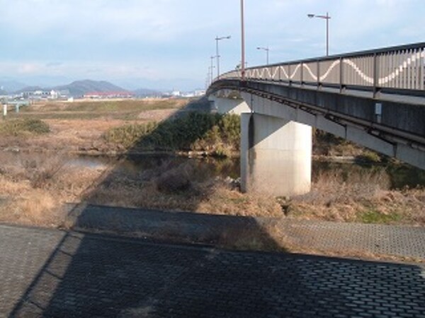 周辺環境(渡良瀬川と福寿橋まで200ｍ)