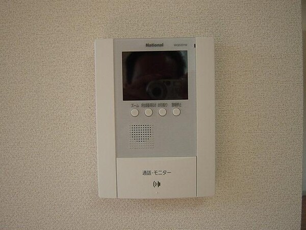 内装他(カメラ付インターホン)