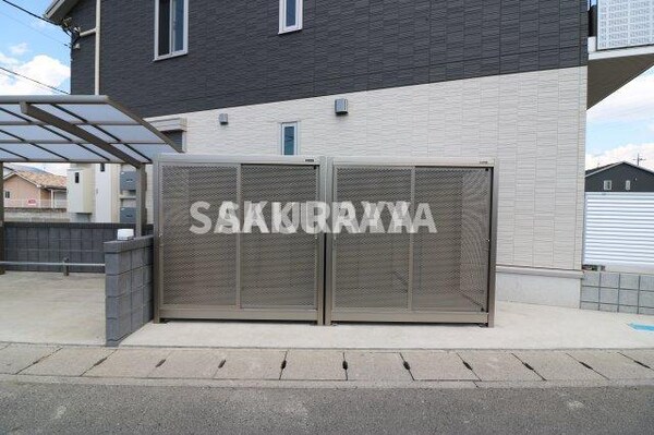 建物設備(ゴミステーション)