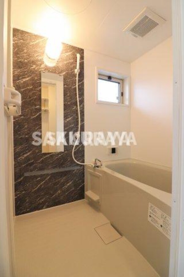 浴室(2022年撮影。現況と異なる場合がございます。)