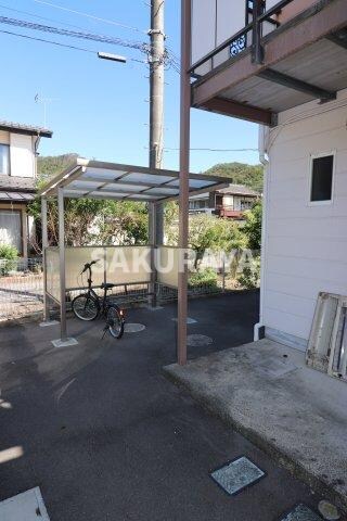 物件内観写真5　(敷地内ゴミステーション)