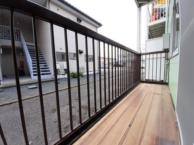 物件内観写真19　(お洗濯にも便利なバルコニー付き)