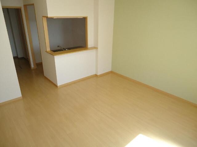 物件内観写真10　(リビング)