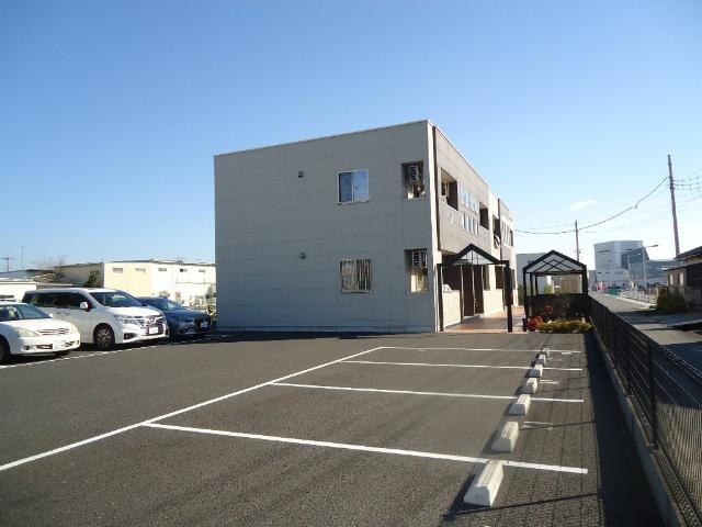 物件外観写真3　(外観写真（昼）)