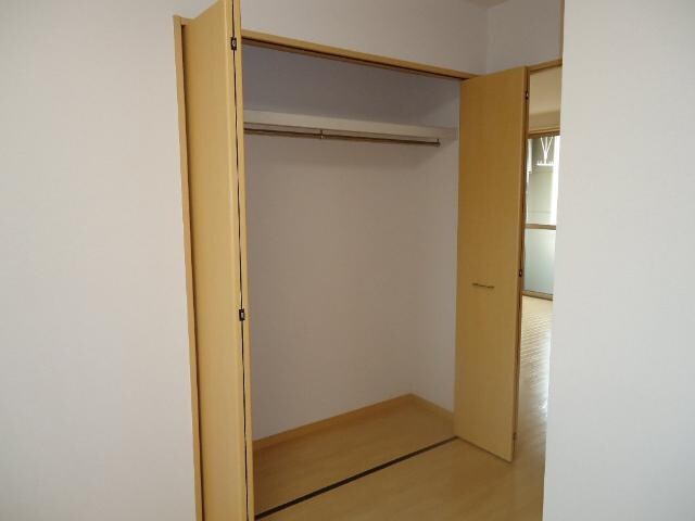 物件内観写真17　(クローゼット)