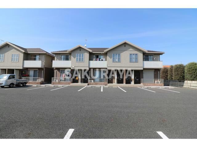 物件外観写真2　(A棟)