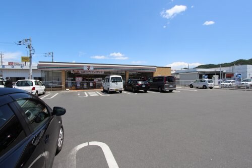 物件内観写真22　(セブンイレブン 足利東山店 466m)