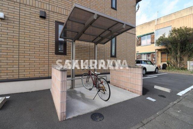 物件内観写真6　(駐輪場)