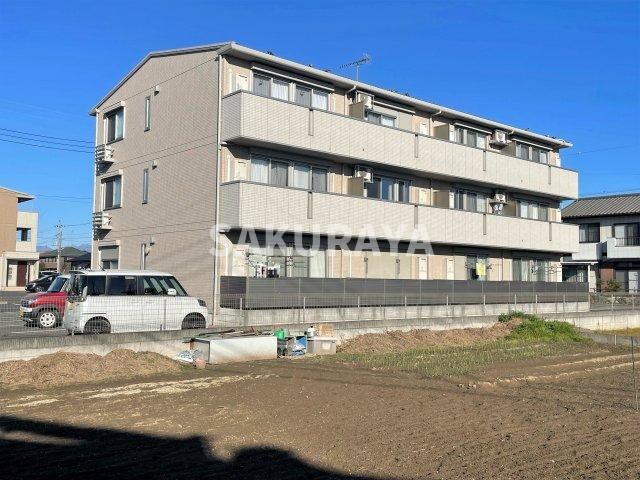 ラ・メゾンＭＭＤ Ⅲの物件外観写真