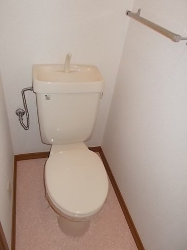 トイレ(ゆったりとした空間のトイレです)
