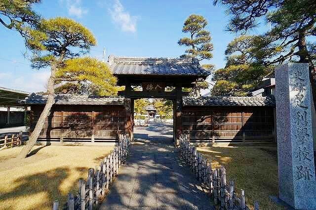 物件外観写真7　(足利学校まで1600m)