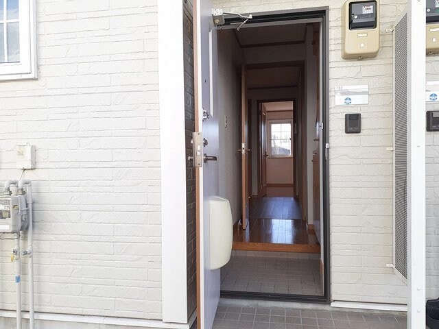 物件内観写真14　(玄関です)